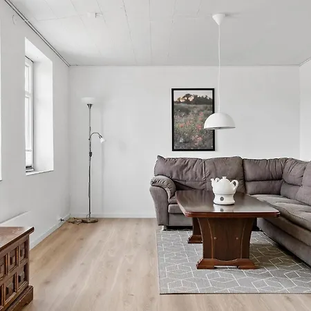 Amazing In With Kitchen